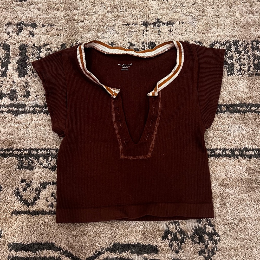 urban outfitters go for gold top